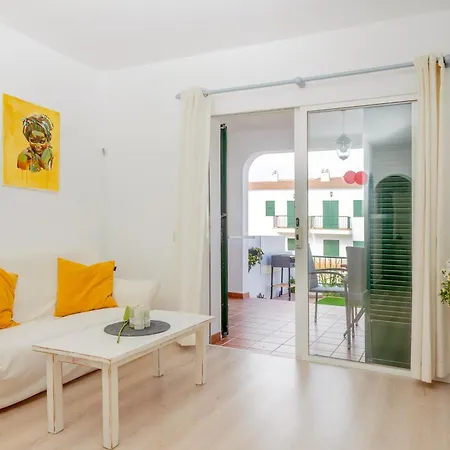 Pregonda 13 Menorca Apartman *